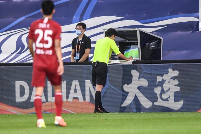 中国男篮仅存理论出线可能 下一场必须赢36+分