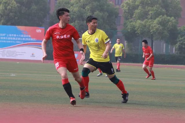 英超11轮战罢 去年同期热刺下滑8位曼联下滑5位